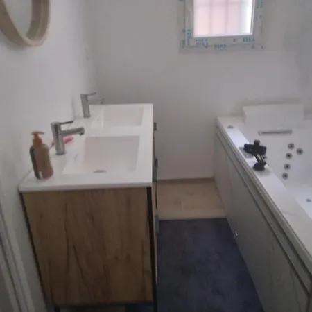 Millet Privatunterkunft Montélimar